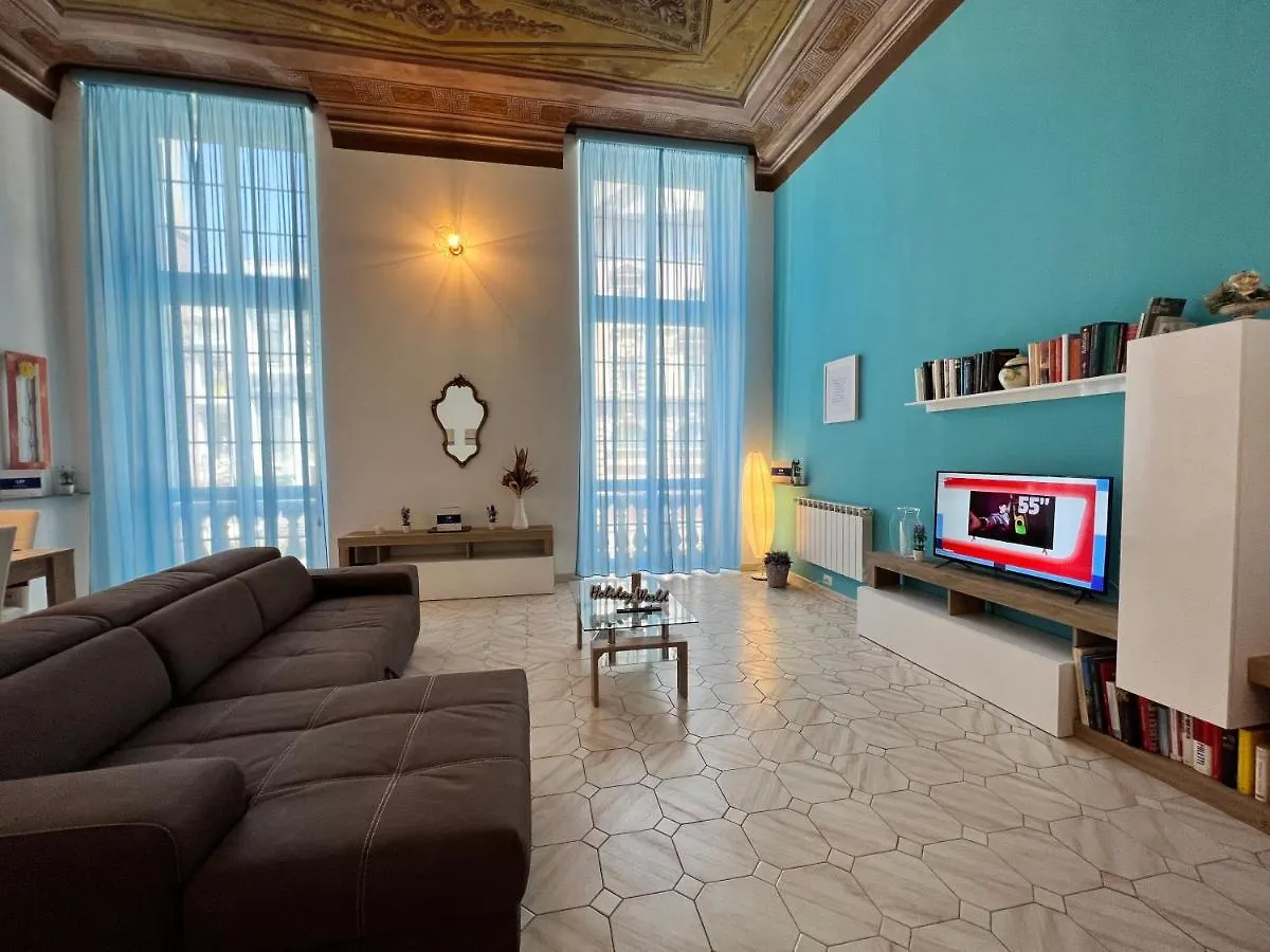 House Doge Antonino By Holiday World Genoa 0*,